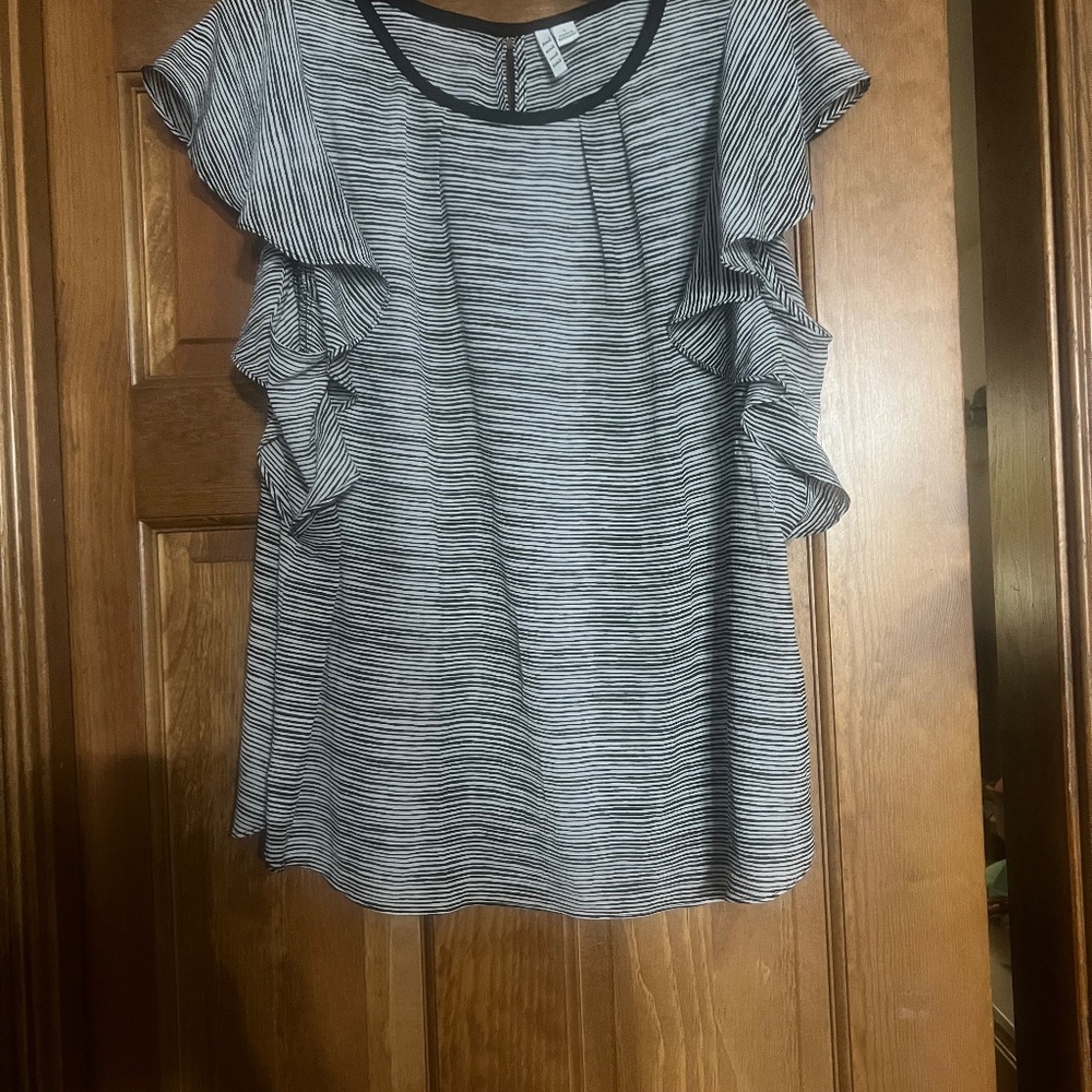 Blouse by Elle